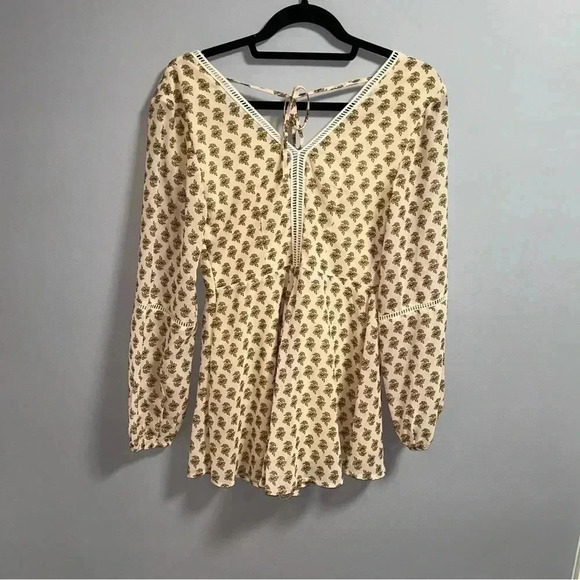 Sadie & Sage  Romper - Picture 2 of 6